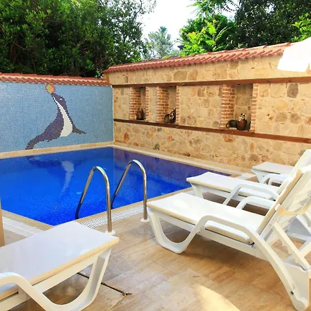 Konukevi Bacchus Antalya