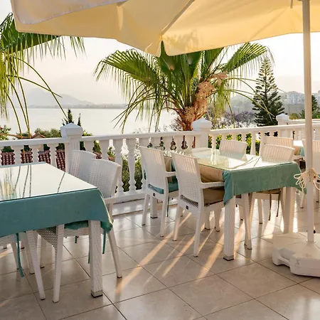 بيت ضيافة بنسون باجوس