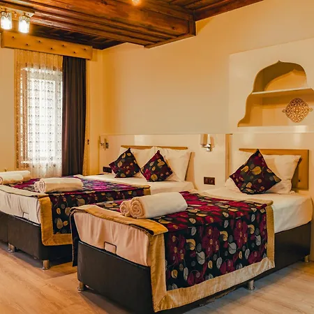 Casa de hóspedes Bacchus 2*