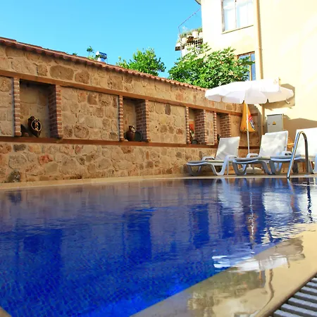 بنسون باجوس 4*